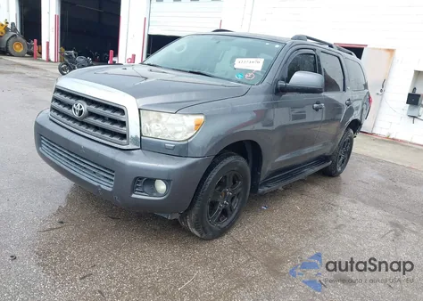 2011 Toyota Sequoia Sr5 5.7L V8 from USA, damaged, VIN 5TDZY5G13BS031092